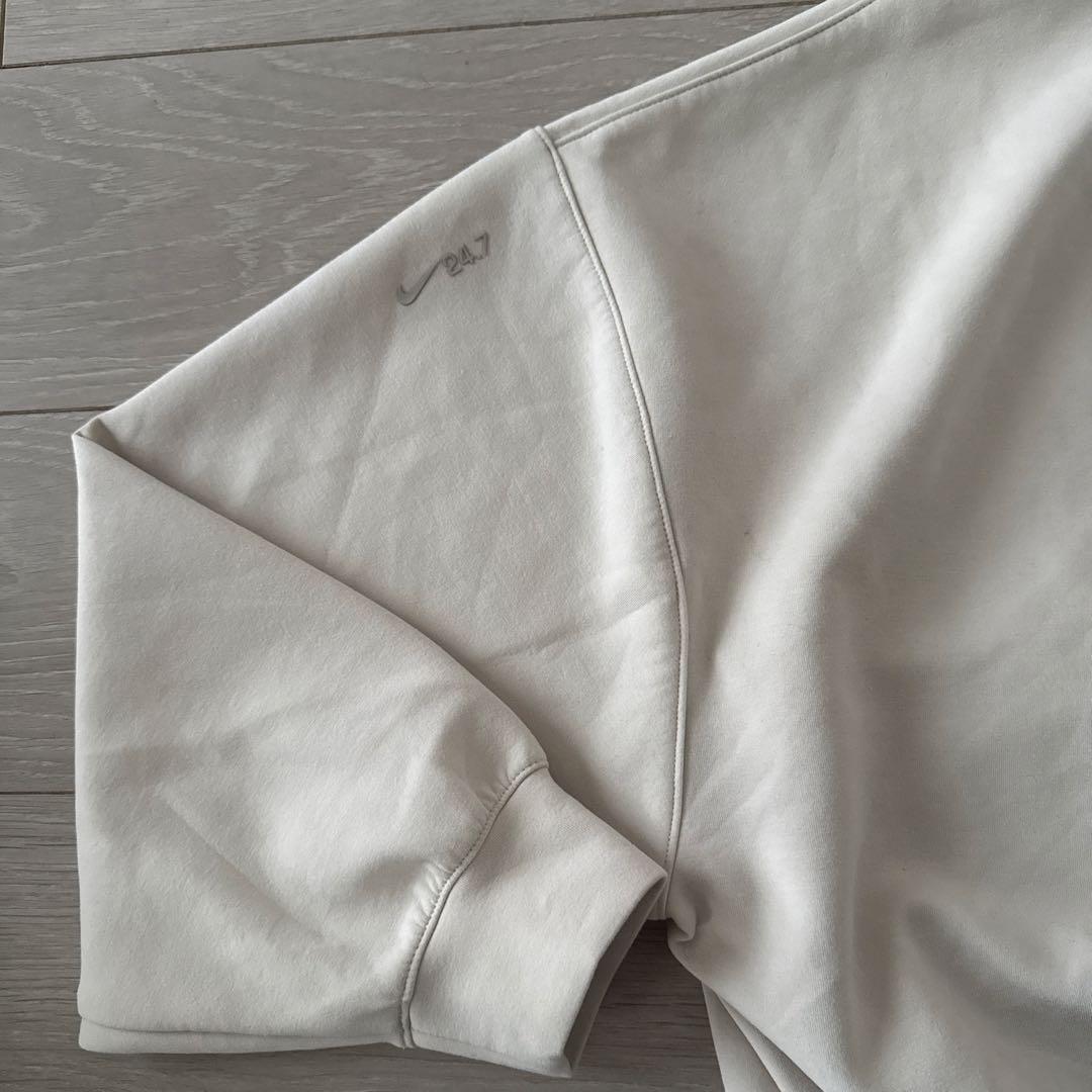 24.7 1mpossiblySoft Dri-FIT オーバーサイズド トップ - メルカリ