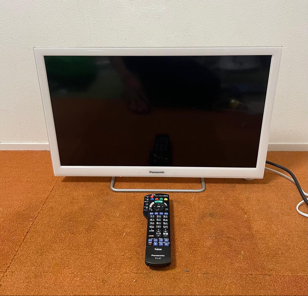 クロエ様専用 美品 VIERAスマート液晶テレビ 24V型 Wi-Fi内蔵 - メルカリ