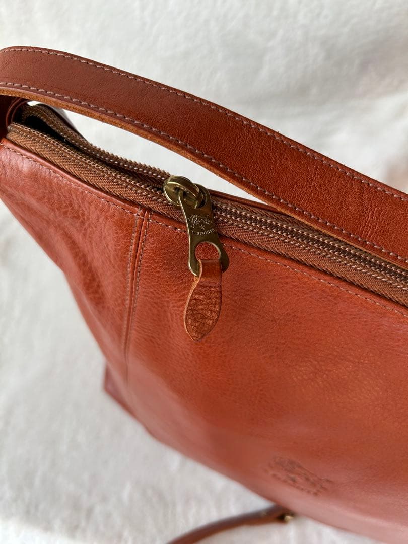 るみ様専用IL BISONTE レザーショルダートートバッグ キャメル - メルカリ