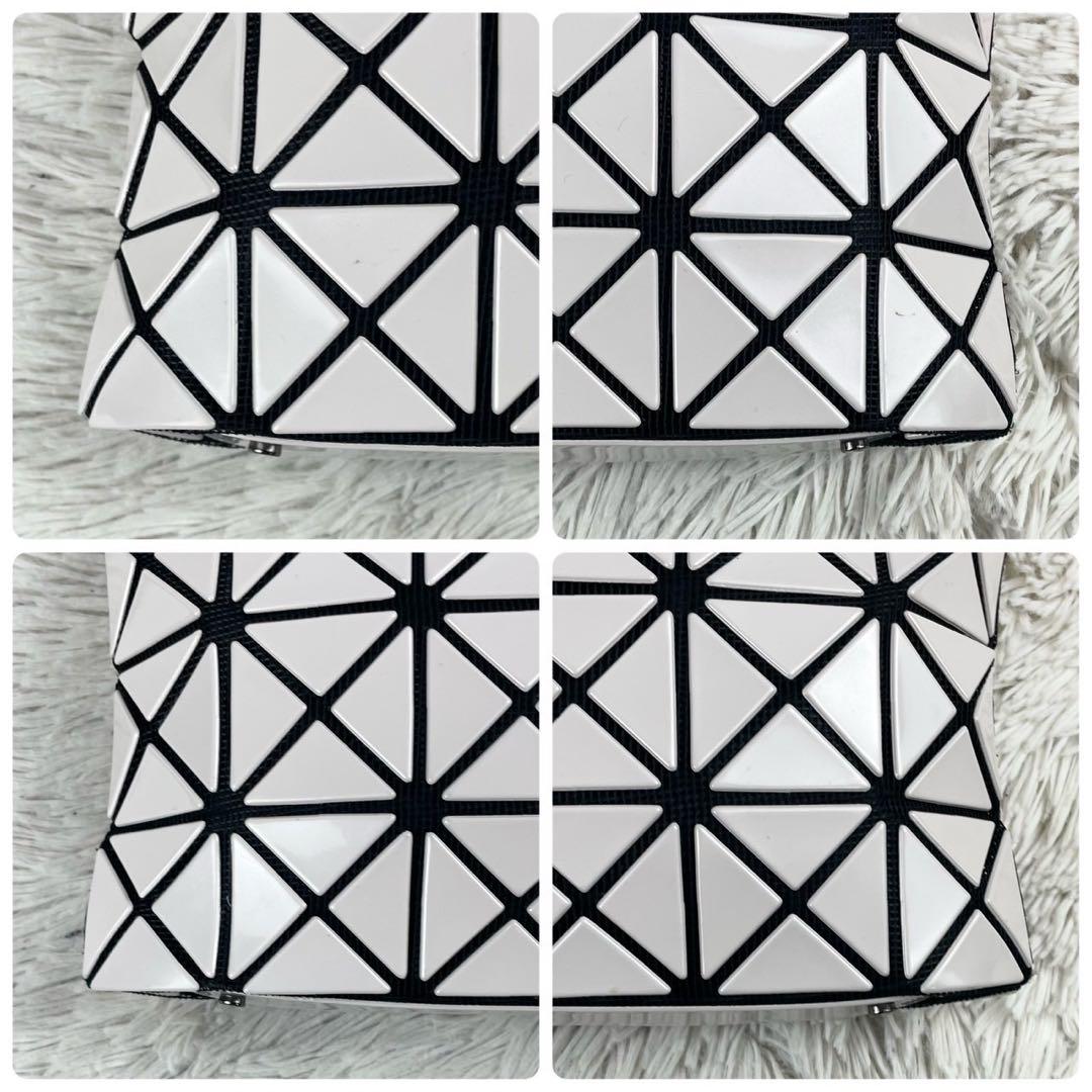 美品 バオバオイッセイミヤケ レザー ショルダーバッグ ファスナー