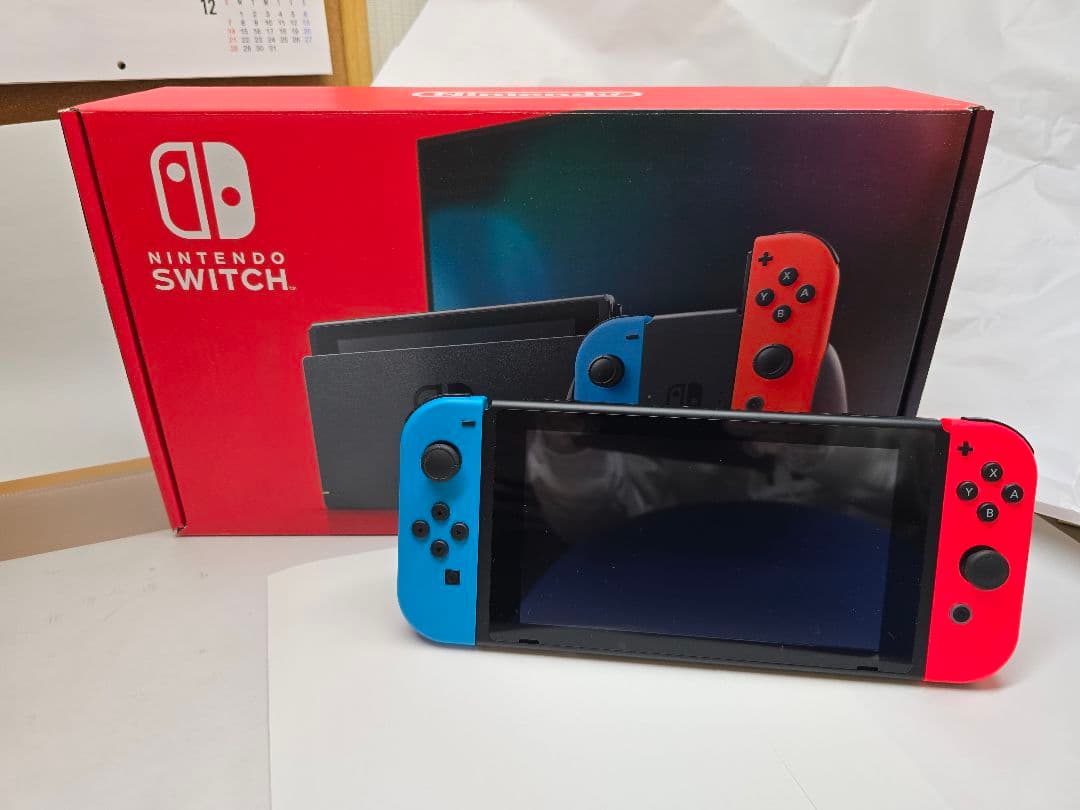 【完品】Nintendo Switch 本体 ネオンブルー/レッド 箱付き Nintendo Switch 本体【Joy-Con(L) ネオンブルー/(R) ネオンレッド
