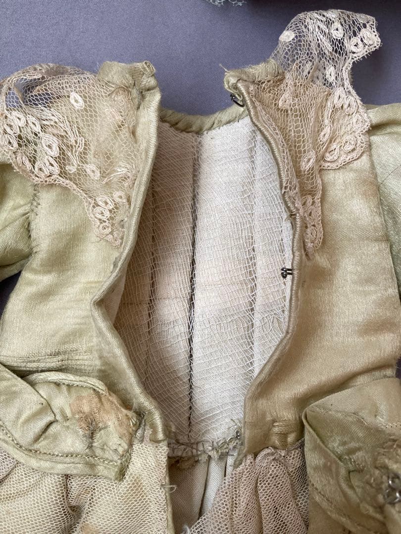 アンティークドール ドレス ボネ ビスクドール - メルカリ