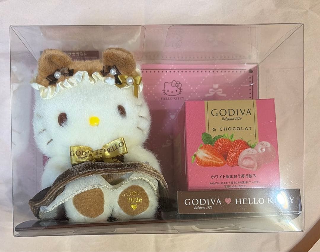 ゴディバ GODIVA ハローキティ 2026 マスコットホルダー サンリオ