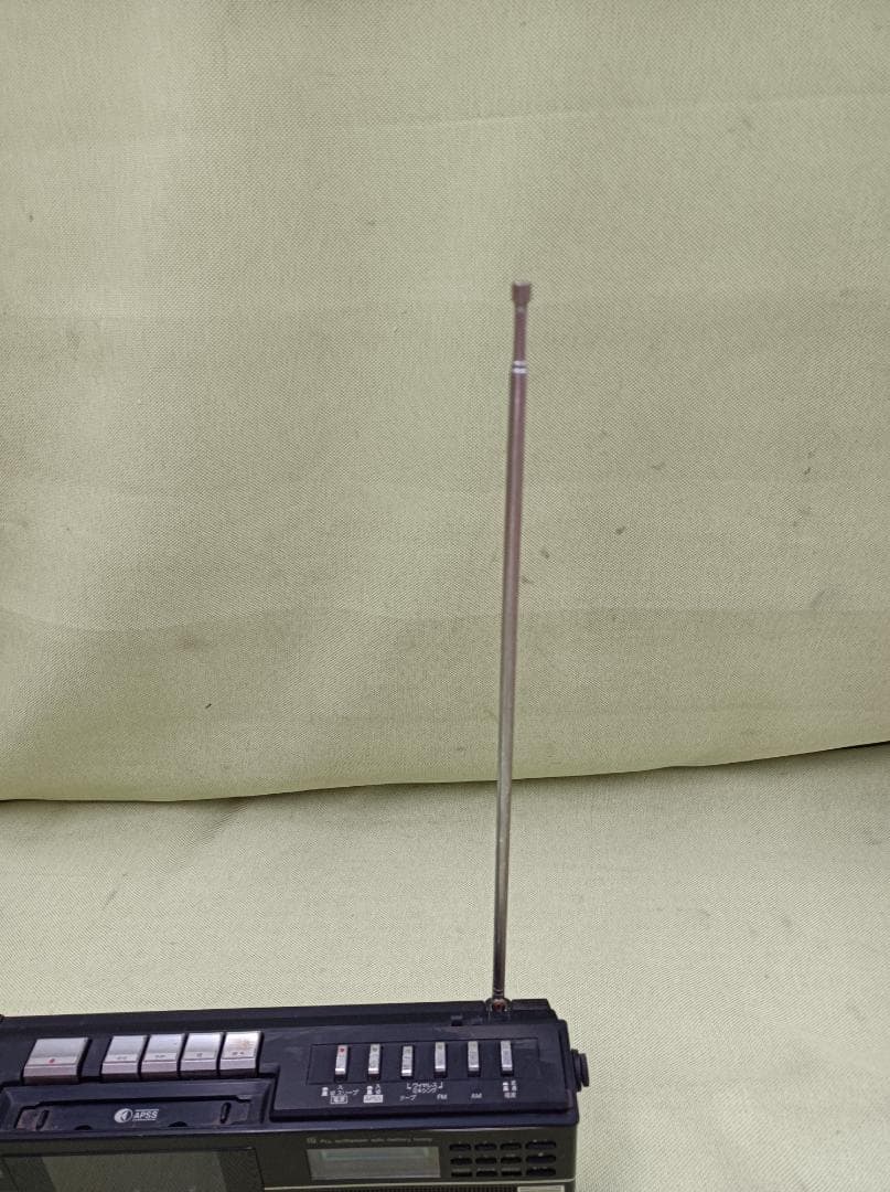 都《VDWWC》希少　SHARP　ラジカセ　GF-8B　ジャンク