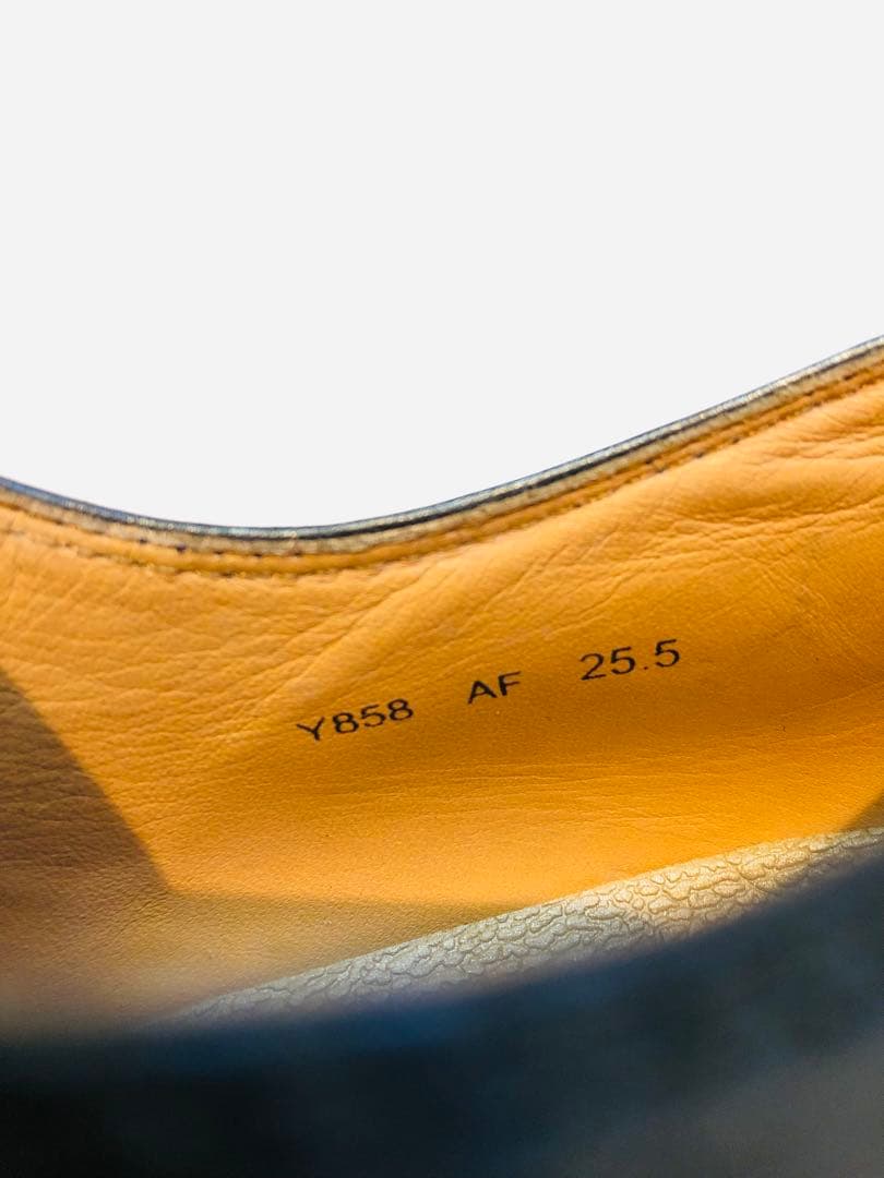 ★新品未使用品★定価33,000円！リーガル Vibramソール 25.5EE