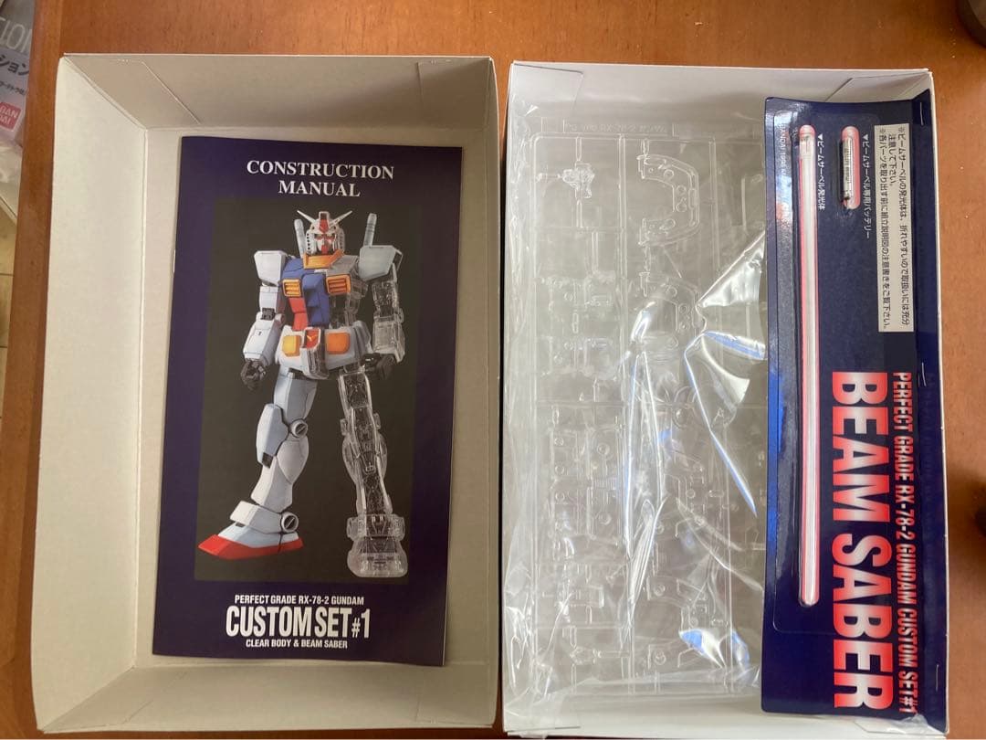 パーフェクトグレード RX-78-2 ガンダム & カスタムセット #1 - メルカリ