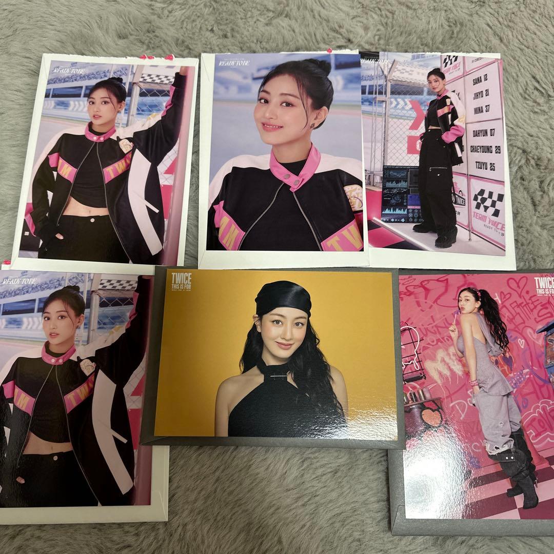 TWICE ジヒョ トレカ&ポスターセット22点 - メルカリ