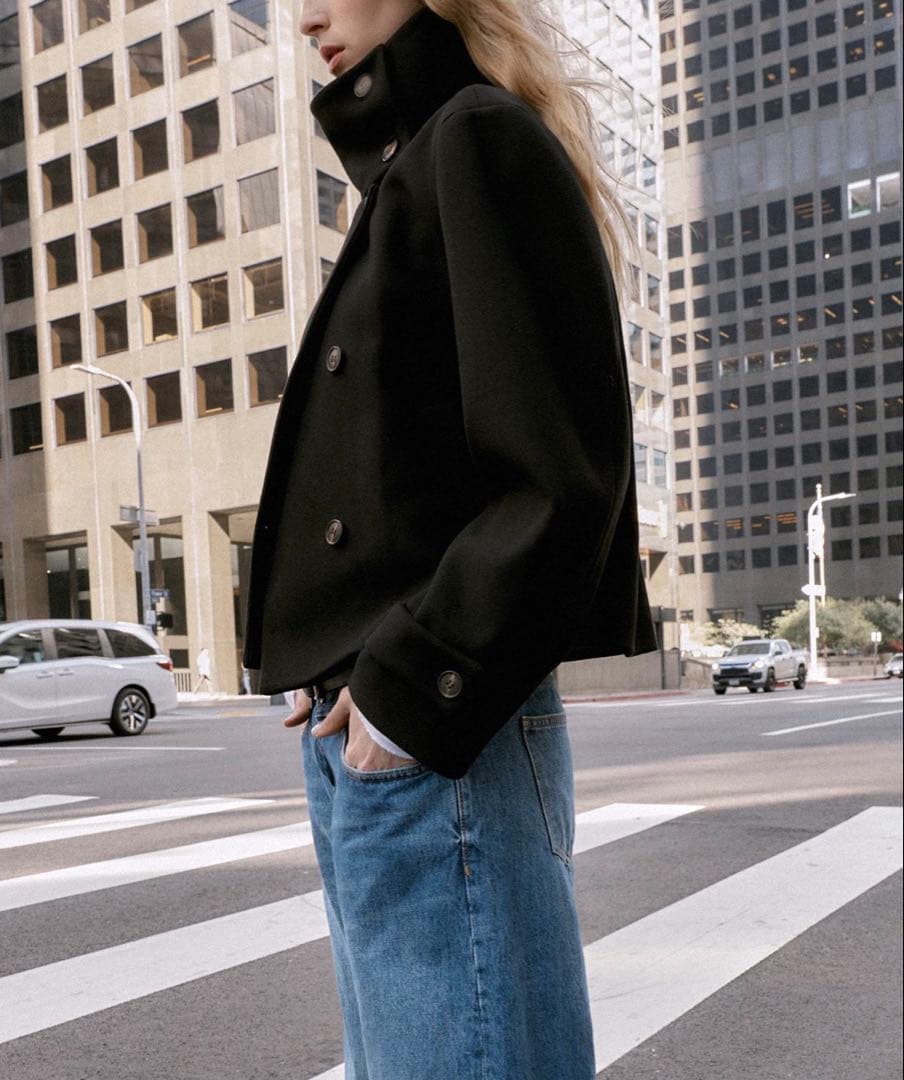 完売品ZARA ショートハイネックコート ブラック - メルカリ