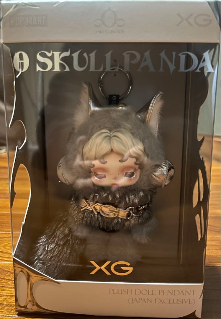 SKULLPANDA × XG ぬいぐるみペンダント（日本限定）POPMART SKULLPANDA × XG ぬいぐるみペンダント（日本限定） - POP MART (Japan)