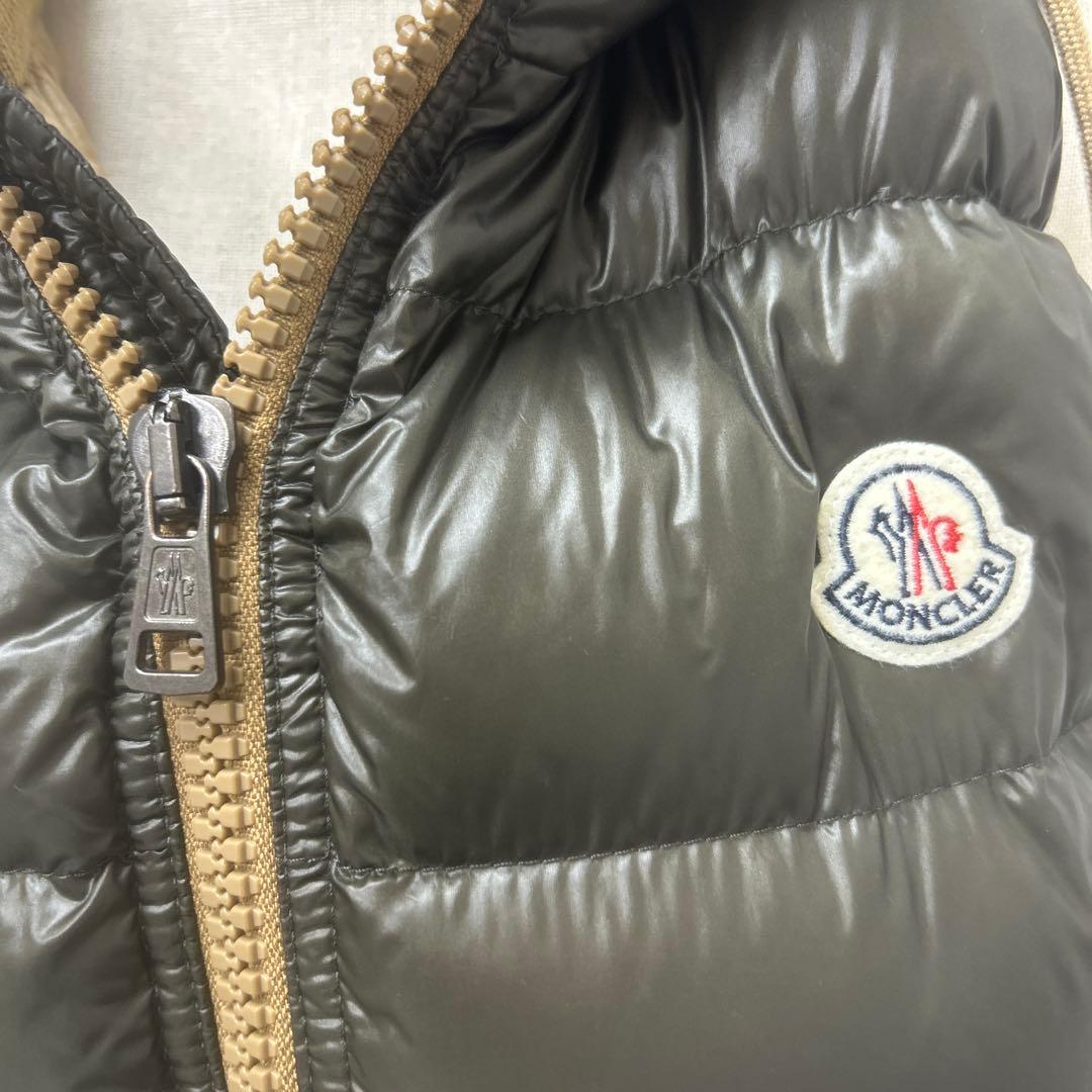 MONCLER フード付きダウンベスト オリーブグリーン hry26様専用 - メルカリ