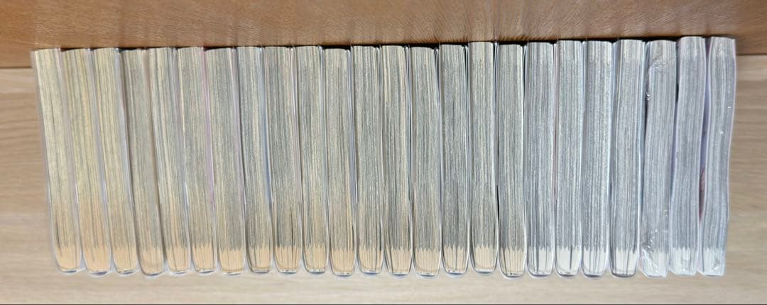 【匿名配送】全巻初版 特典多数 2.5次元の誘惑 1〜24巻セット