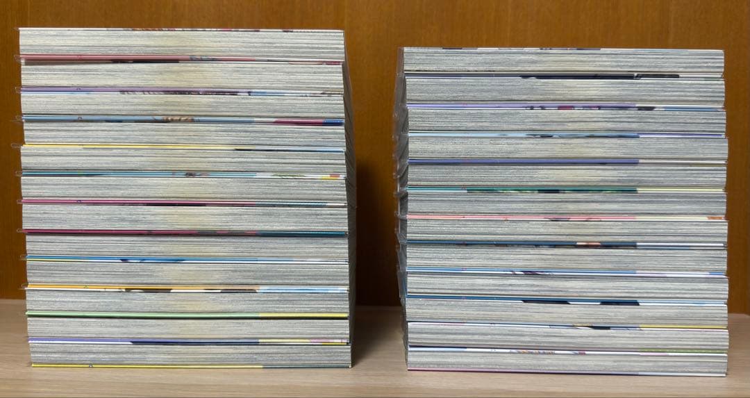 【匿名配送】全巻初版 特典多数 2.5次元の誘惑 1〜24巻セット