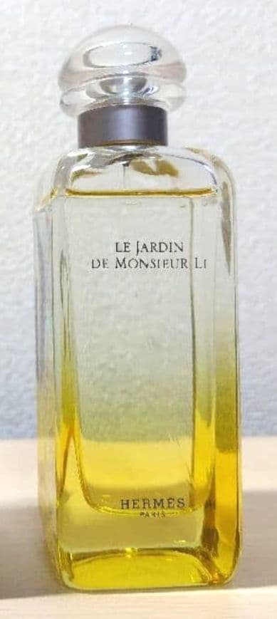 HERMES エルメス 李氏の庭 オードトワレ100mL Amazon | エルメス(HERMES) 李氏の庭 オードトワレ スプレー 100ml