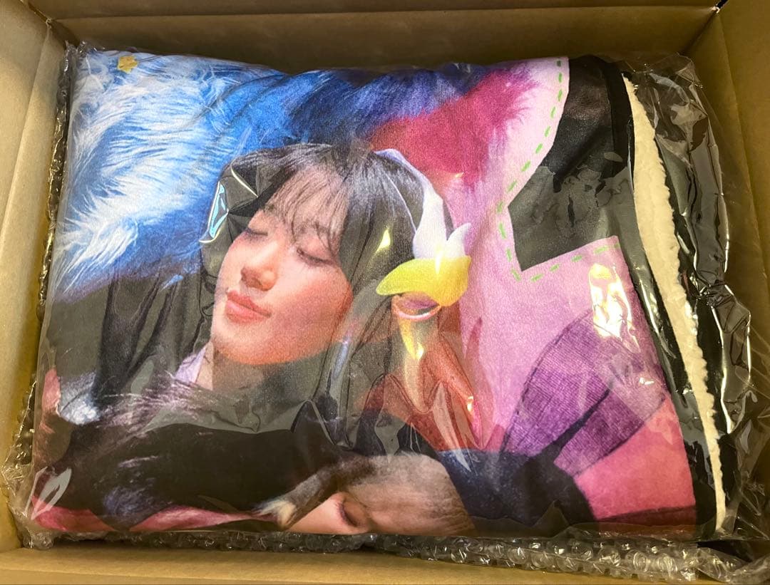 ルセラフィム 100名限定 ブランケット CRAZY jp 新品未開封未使用