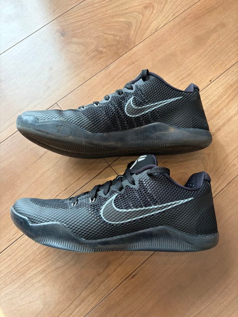 テテさん価格交渉済み　Nike コービー11 27.5cm