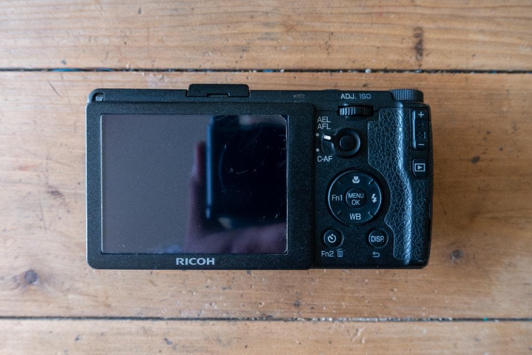 良品】 リコー GR APS-C 初代 (2013モデル) おまけ多数 修理済 - メルカリ