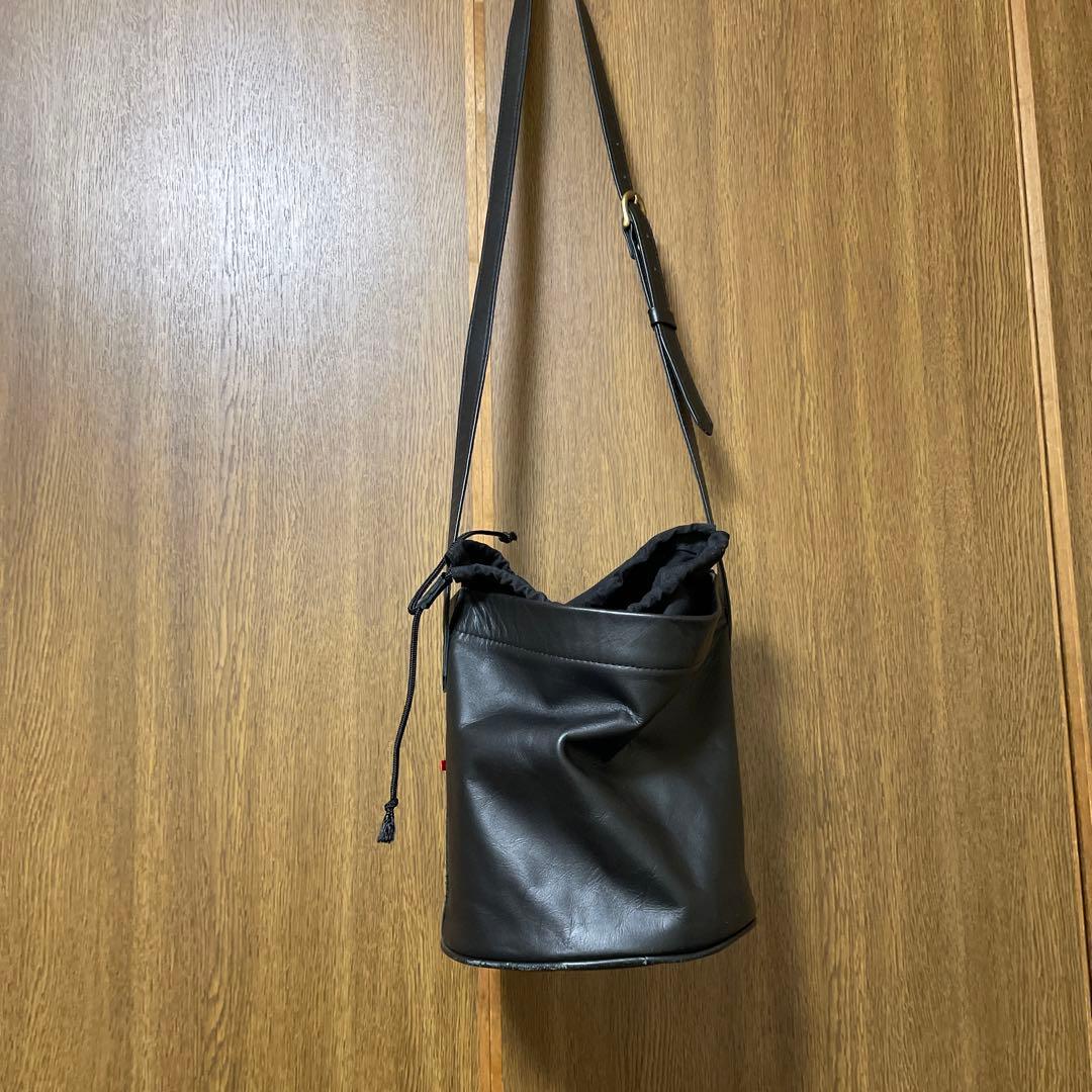 北欧、暮らしの道具店☆本革☆ バケツ型ショルダーバッグ
