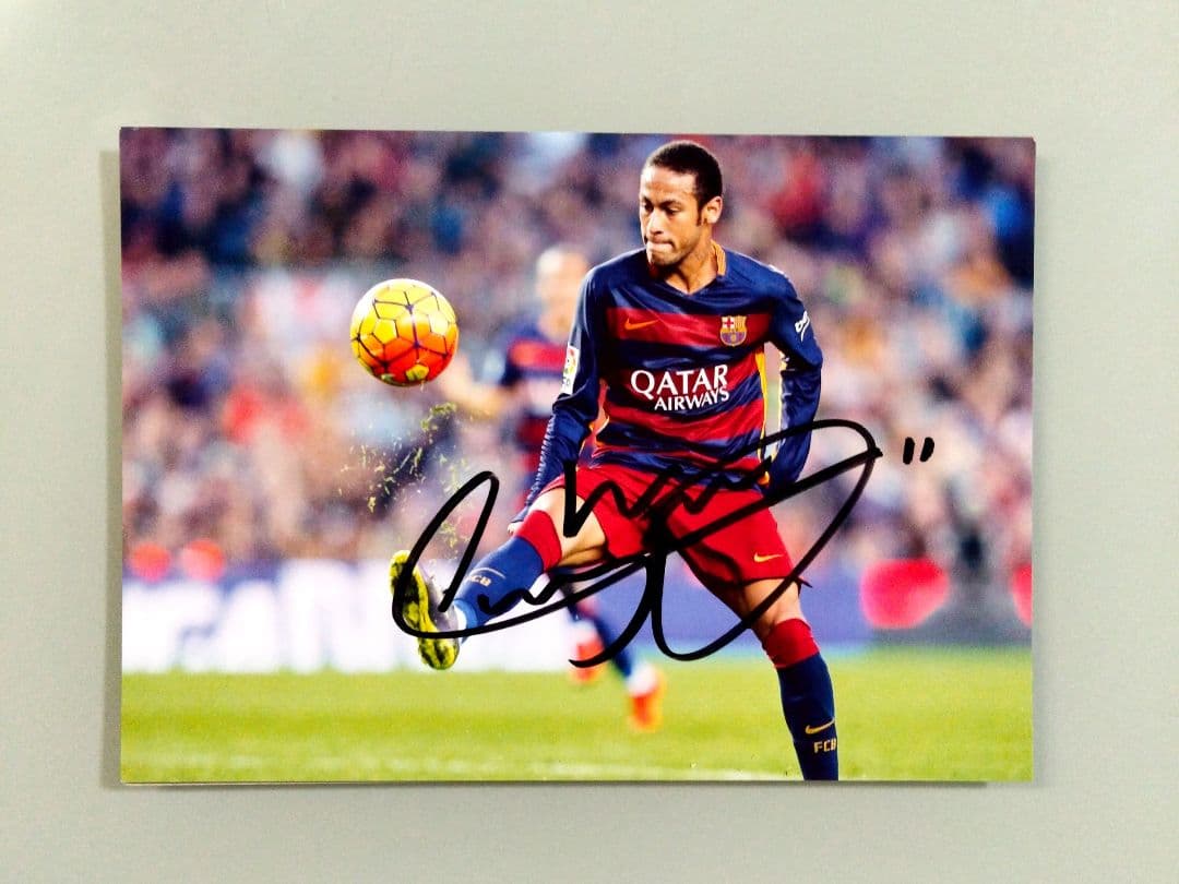 セール中…ネイマール直筆サイン入り2Lサイズ写真‥Neymar…ブラジル代表