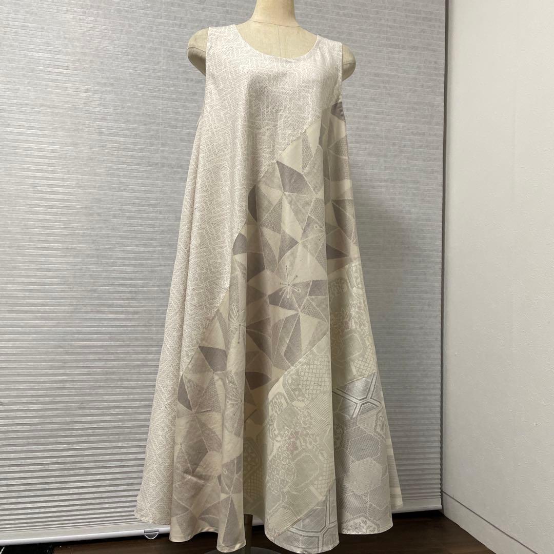 着物ワンピーステントラインマキシ丈《14》白大島紬《7マルキ含む》や紬等L〜