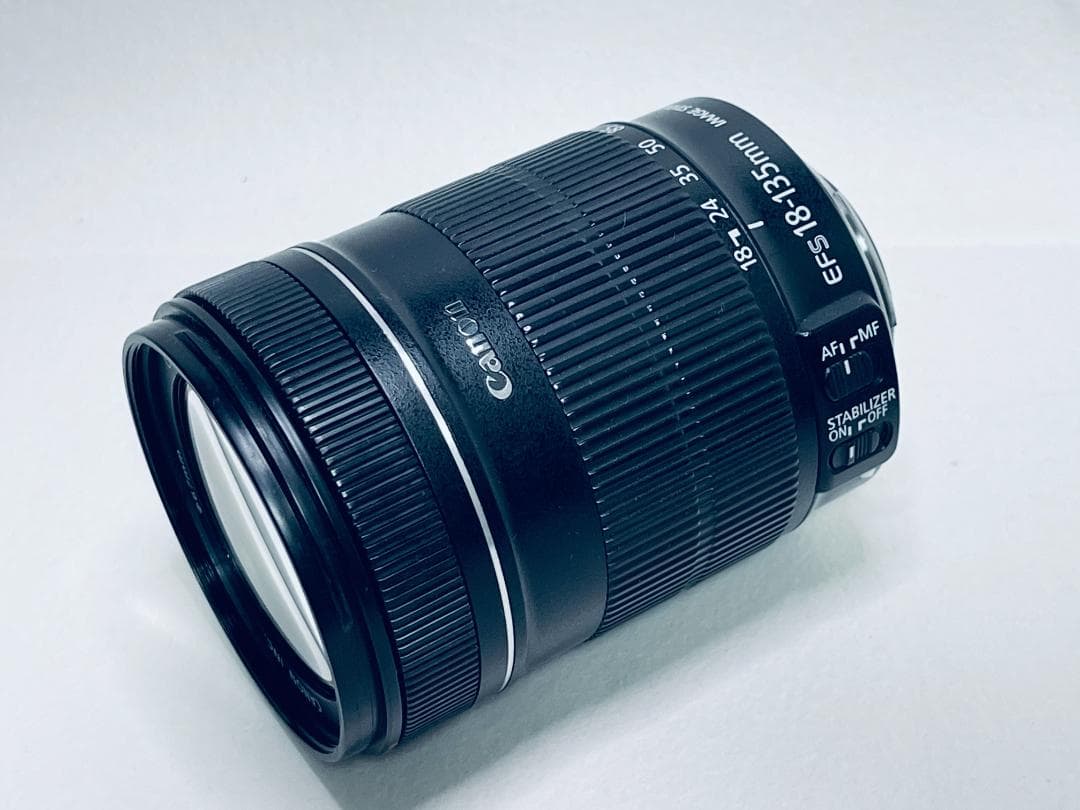 ☆美品☆Canon キヤノン EF-S 18-135mm F3.5-5.6 IS