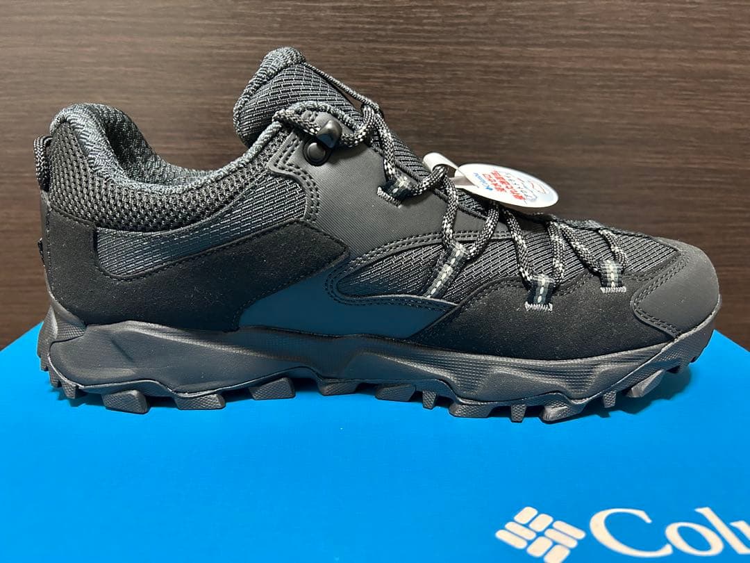 【新品•未使用】コロンビア　Columbia セイバーシックス　27.5cm