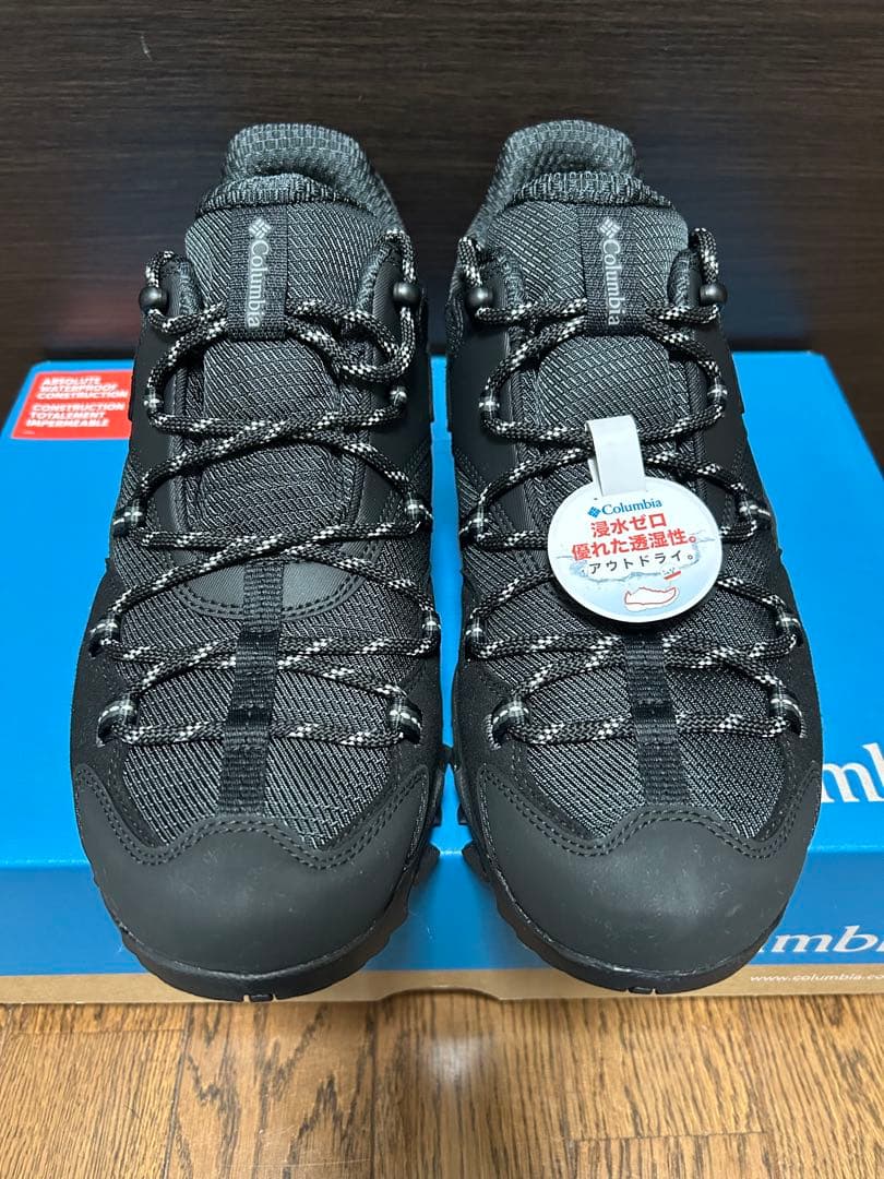 【新品•未使用】コロンビア　Columbia セイバーシックス　27.5cm