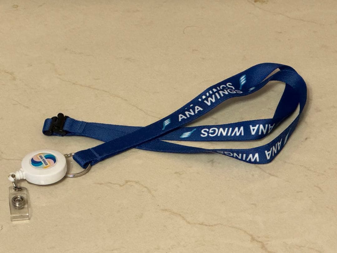 稀少品 ANA WINGS 社員用 リール付き ネックストラップ 全日空 - メルカリ