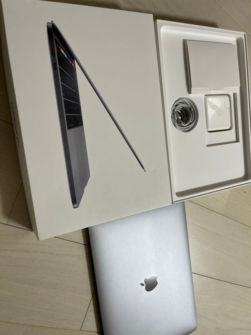 Apple MacBook Pro 2018 メモリ16GB Amazon.co.jp: 【整備済み品】Apple MacBook Pro 2018(15インチPro