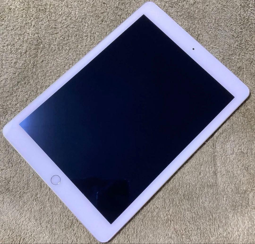 iPad Air2 第2世代 128GB シルバー Apple iPad Air 2 Wi-Fiモデル 128GB MGTY2J/A [シルバー] 価格比較