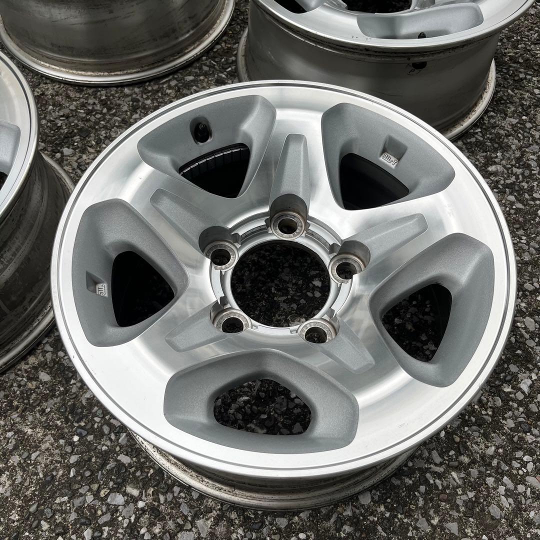 aki様専用】トヨタ ランドクルーザー 70 純正 16インチ 7J ±0 - メルカリ