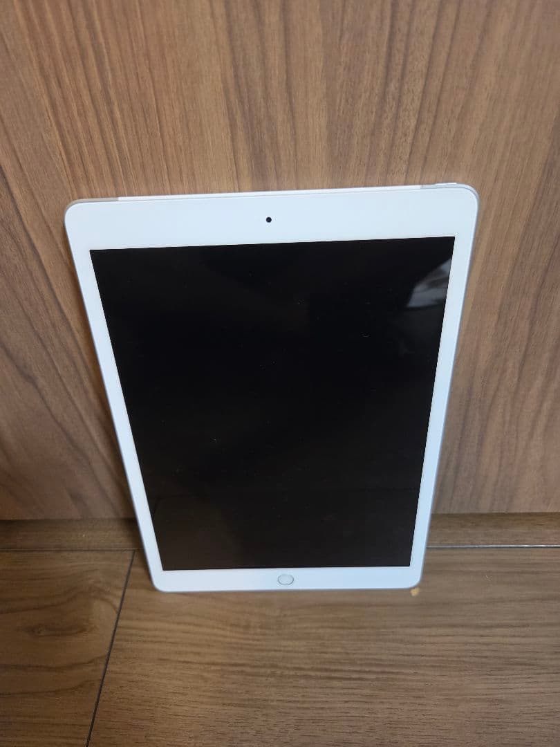 Apple iPad 第７世代 32GB 10.2インチ シルバー 本体 Apple iPad 10.2インチ 第7世代 Wi-Fi 32GB 2019年秋モデル 価格比較