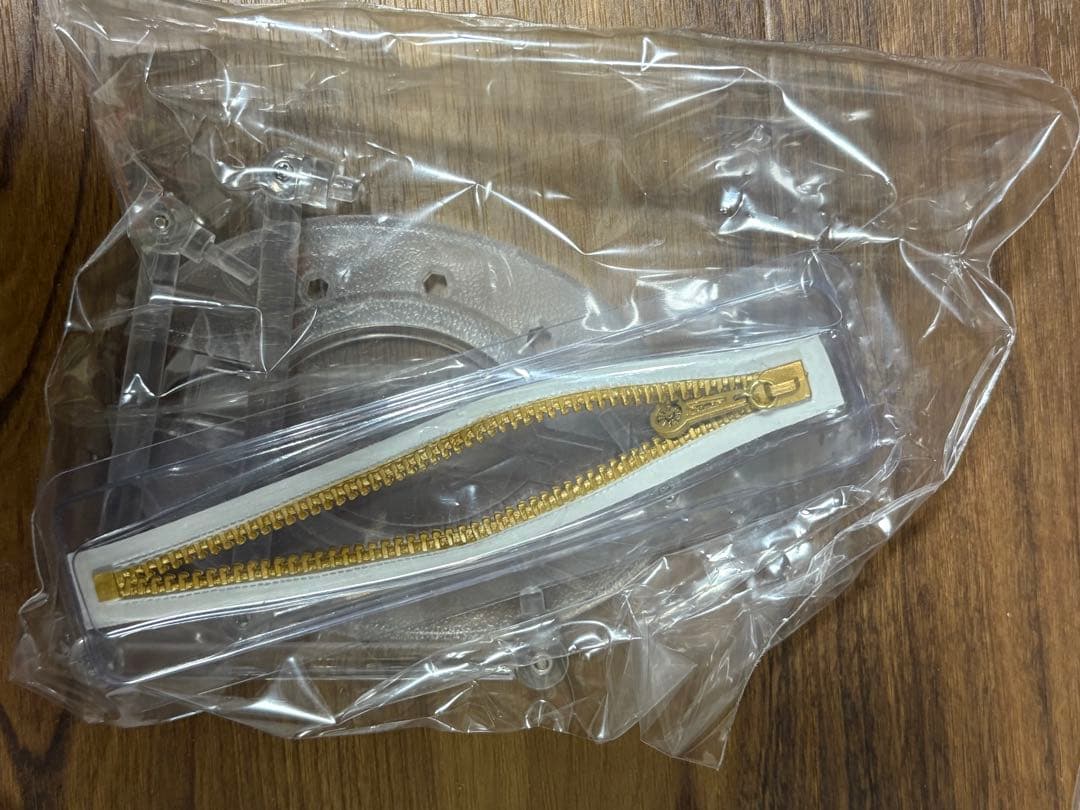 ブルーノ・ブチャラティ スワロフスキー限定版 荒木飛呂彦 超像可動 完