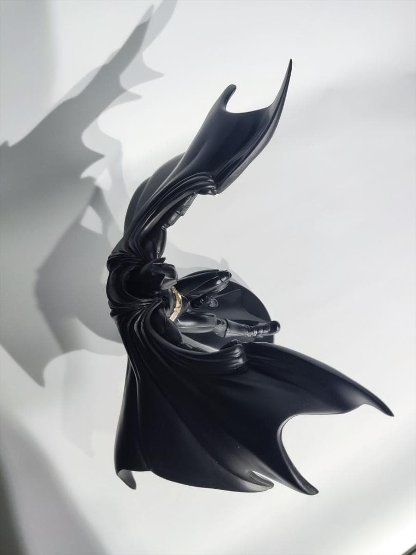 全世界4000体限定】DCダイレクト バットマンビギンズ フライト