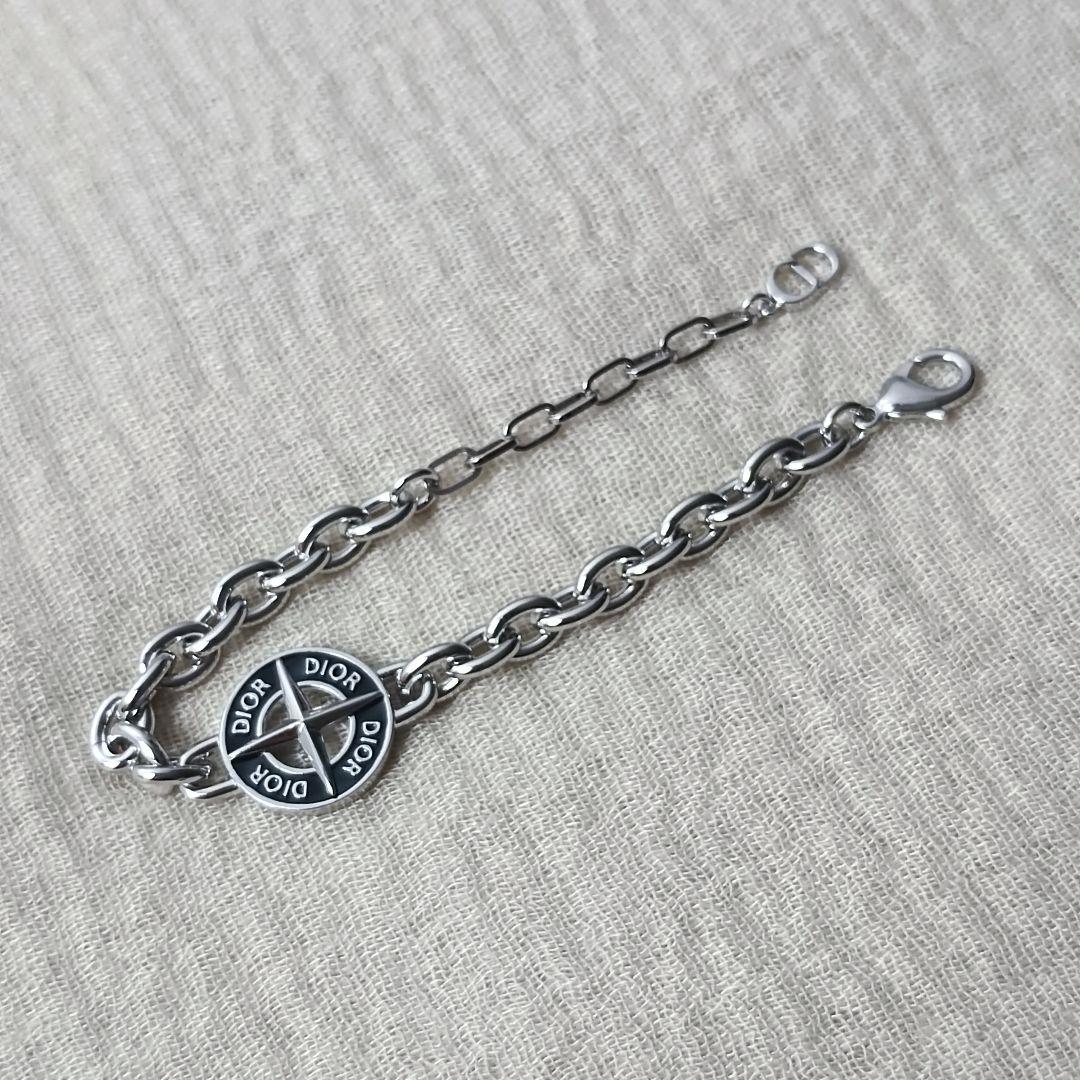 DIORトグル ブレスレット - メルカリ