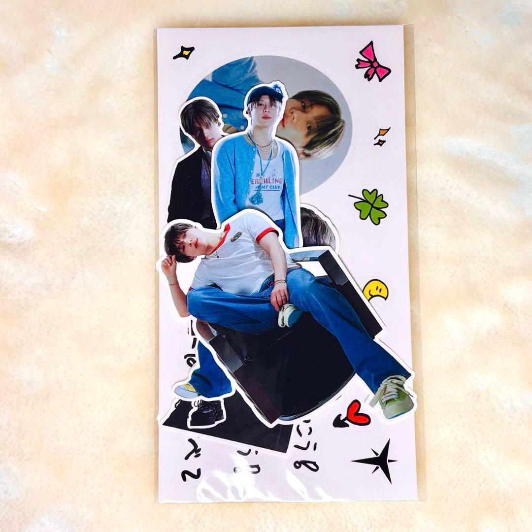 新品未開封 TAEMIN Ephemeral Gaze ステッカー トレカ付き - メルカリ