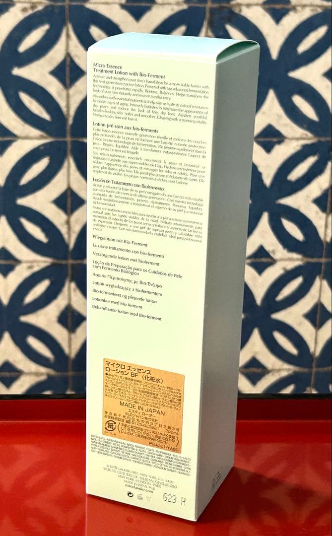《新品》　エスティーローダー　マイクロ　エッセンス　ローション　BF　200ml