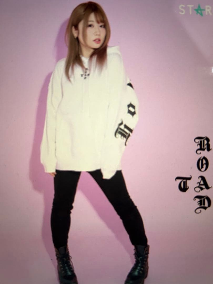 スターダム　中野たむ選手　パーカー HTML03 HTML ZERO3×STARDOM パーカー プルオーバー 中野たむ コラボ