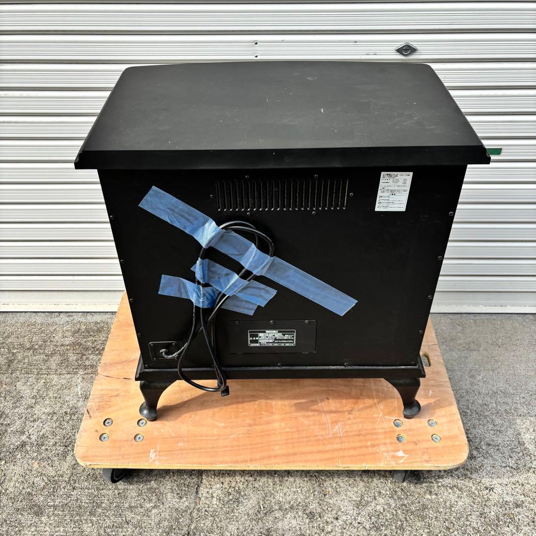 ニトリ ワイド暖炉型ファンヒーター BLT-999B-3-BK（2017年製） - メルカリ