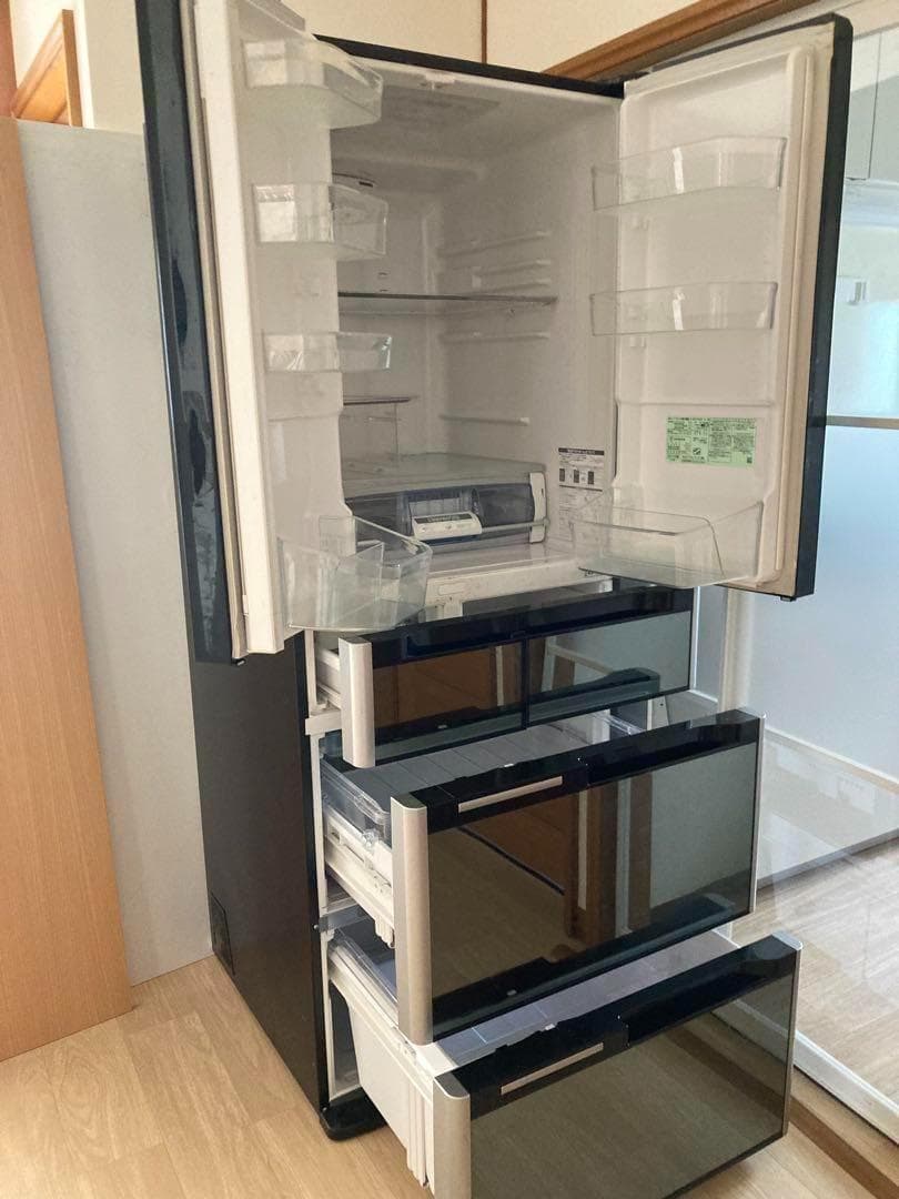 日立ノンフロン冷蔵庫 R-M5700D 2014年製 - メルカリ