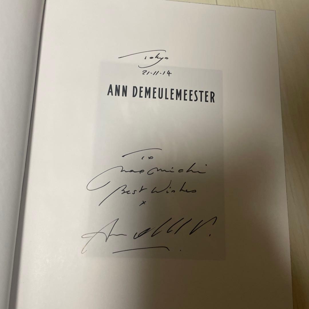 アンドゥムルメステール 直筆サイン入り 作品集 - メルカリ