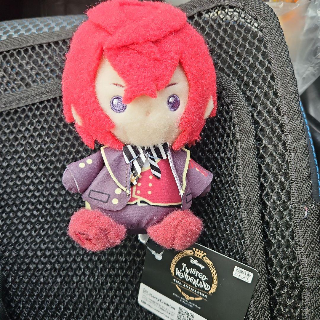 リドル》ツイステ ミルキーボア ぬいぐるみ - メルカリ