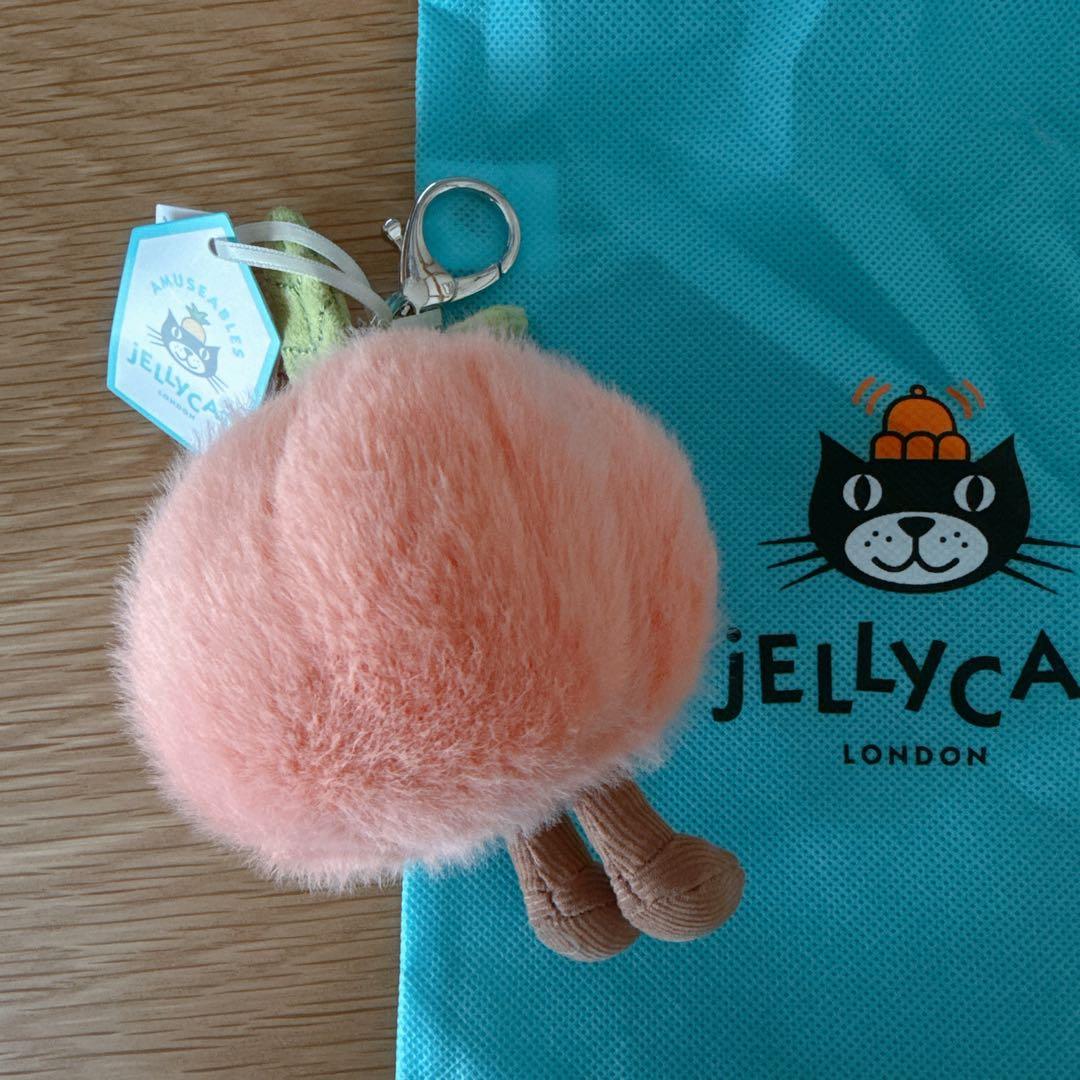 Jellycat ジェリーキャット ももチャーム 正規品 新作 ピーチ - メルカリ
