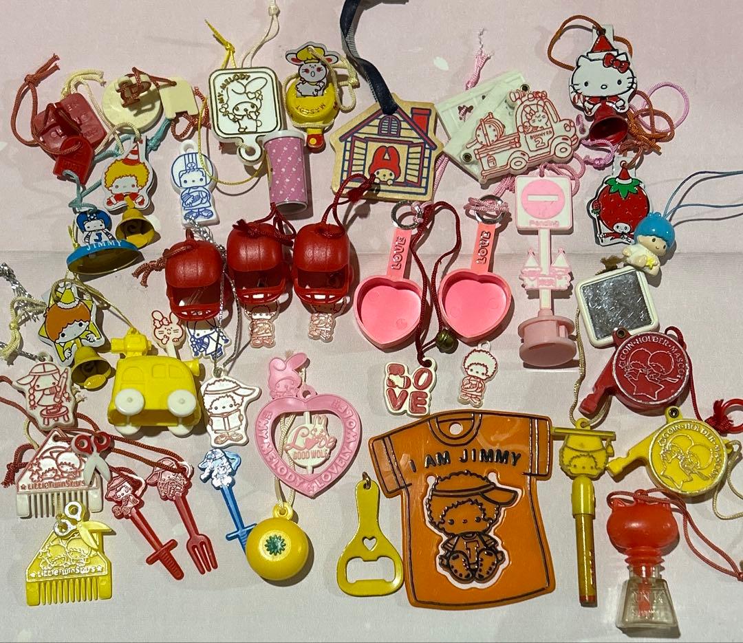 昭和レトロ　非売品　サンリオおまけ38個セット 2026年最新】昭和レトロサンリオおまけの人気アイテム - メルカリ