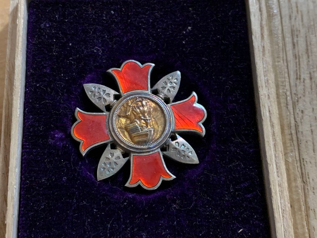 東條英機(肉筆)「軍人傷痍記章及び授与証書」同人 陸軍 陸軍大臣 支那