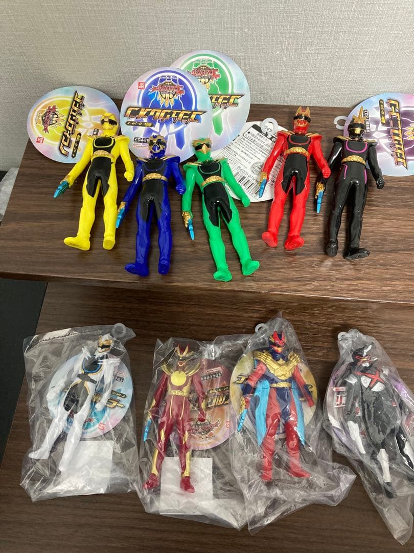 ナンバーワン戦隊ゴジュウジャー ソフビフィギュア セット ナンバーワン戦隊 ゴジュウジャー ソフビフィギュア セット - メルカリ