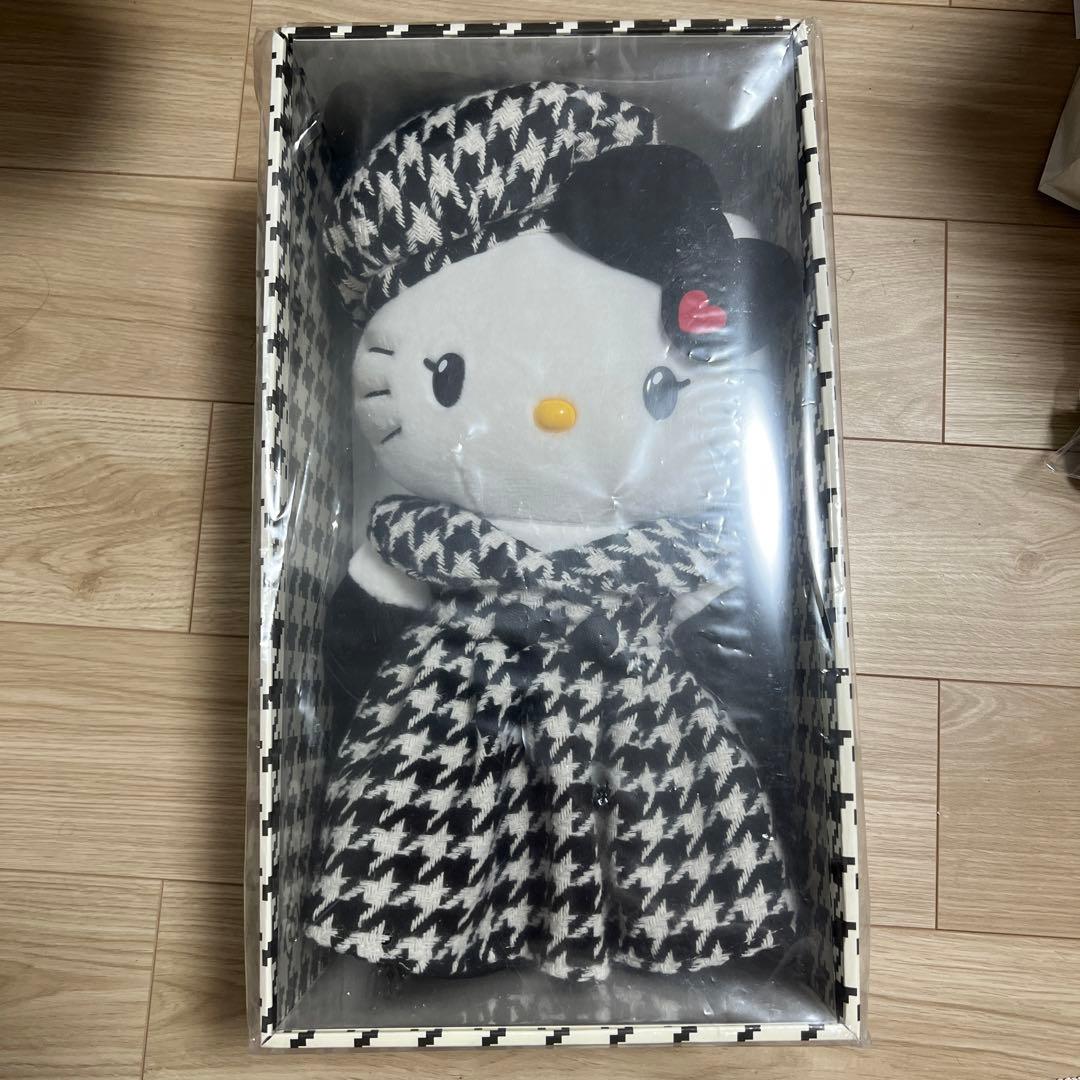 ハローキティ　バースデードール（モノクロガーリーふたごコーデ） sanrio（サンリオ） ハローキティ バースデードール（モノクロガーリー