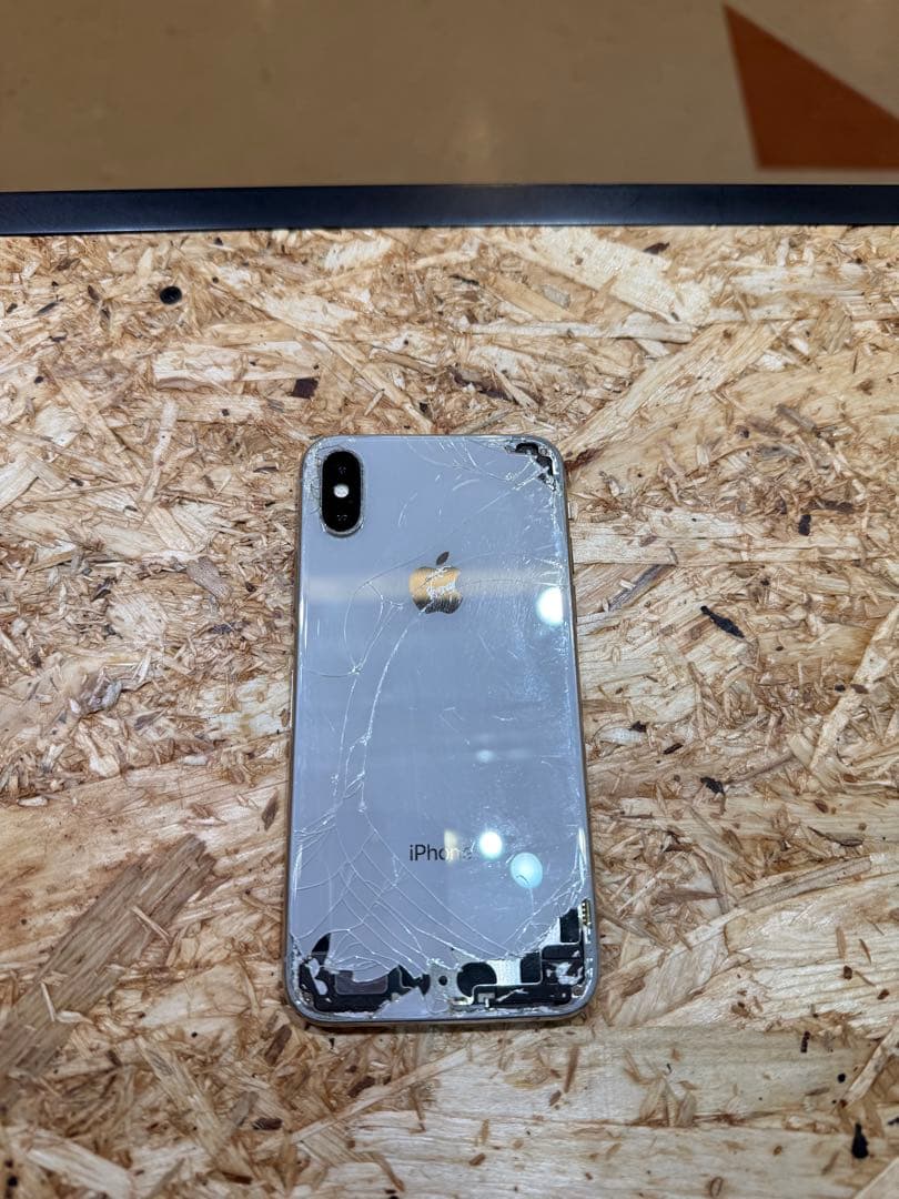 携帯電話本体 iPhone X 256GB Amazon | 【整備済み品】 Apple iPhone X 256GB スペースグレー SIM