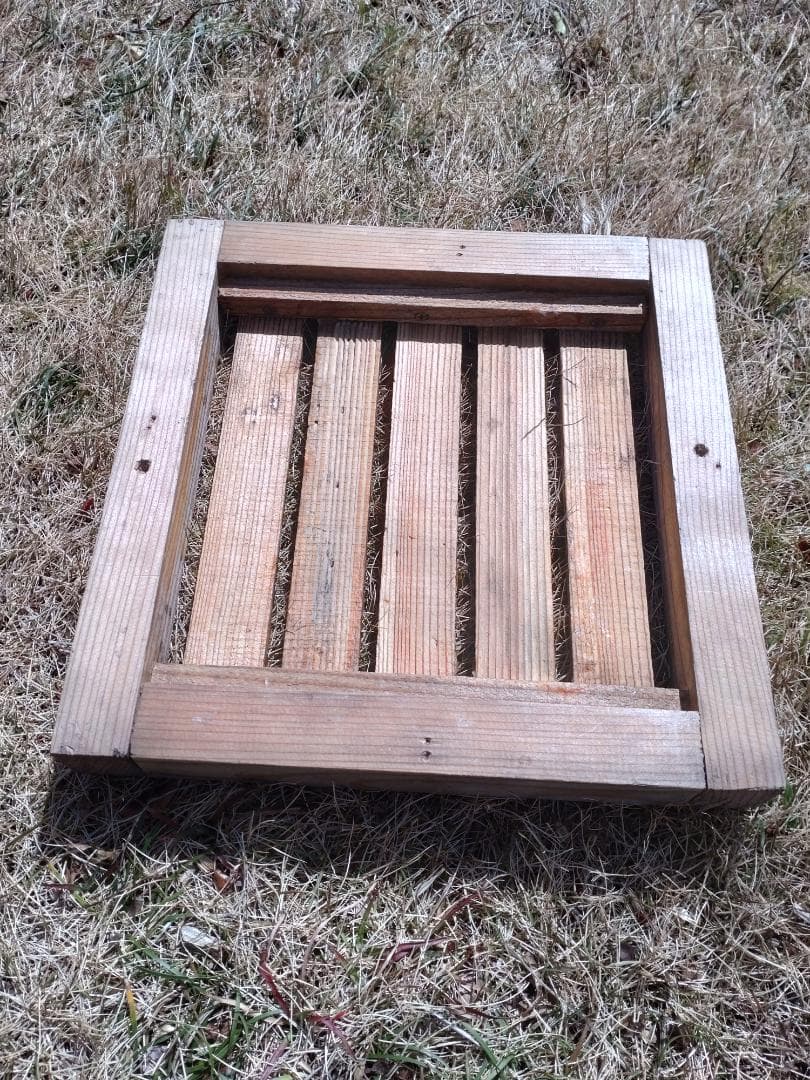 k*o様 日本蜜蜂重箱式巣箱（自然入居＆営巣実績有・中古）5段・すのこ