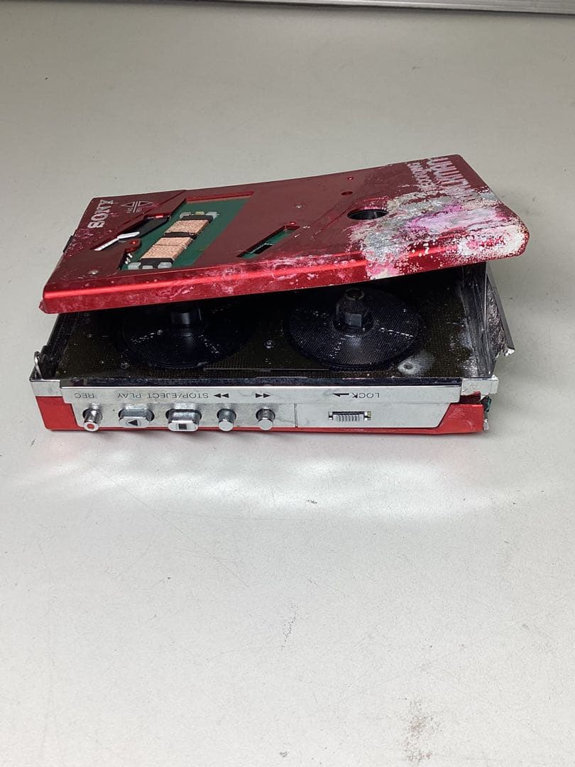 ジャンク SONY WALKMAN WM-F202 赤 カセットプレーヤー - メルカリ