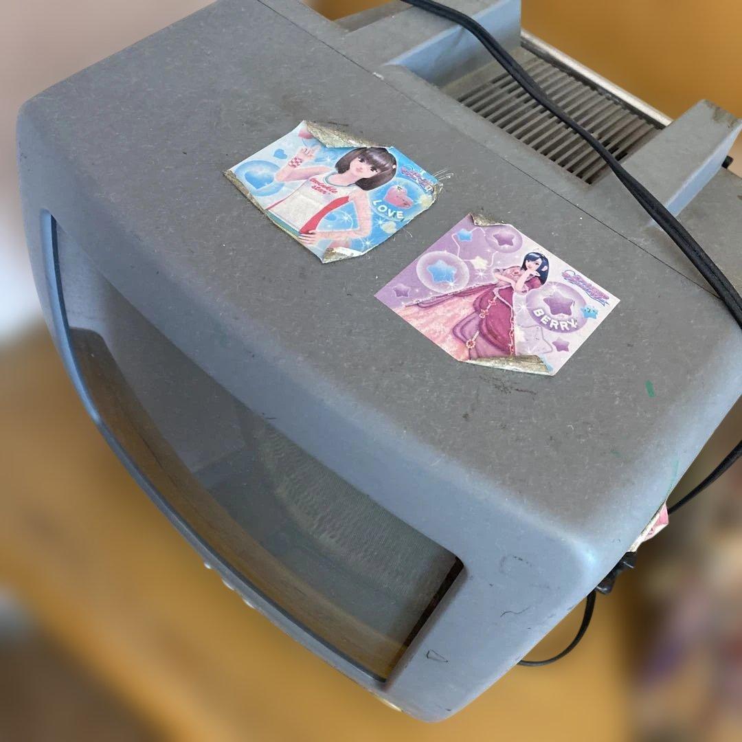 SANYO ブラウン管テレビ キャラクターシール付き - メルカリ